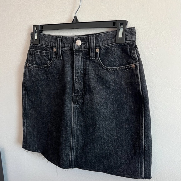 Madewell Jean Skirt - Picture 3 of 9